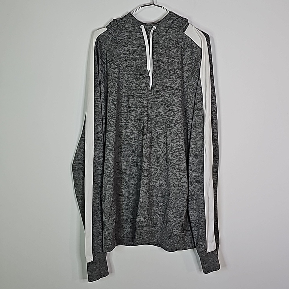 AMERICAN Eagle active large gray and white athletic hoodie